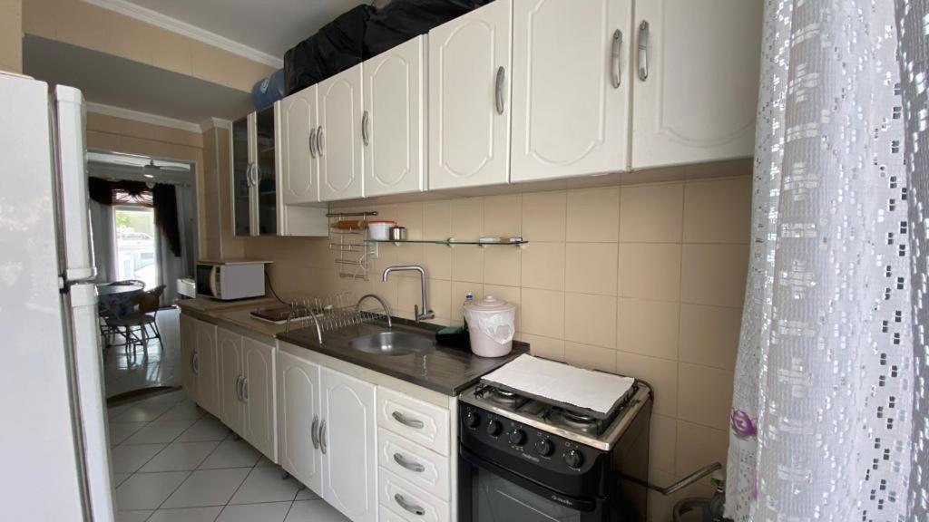 Vista Mar Lateral Adm Por Cancoq Guest House Balneario Camboriu Exterior photo